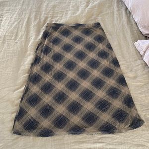 Plaid midi skirt